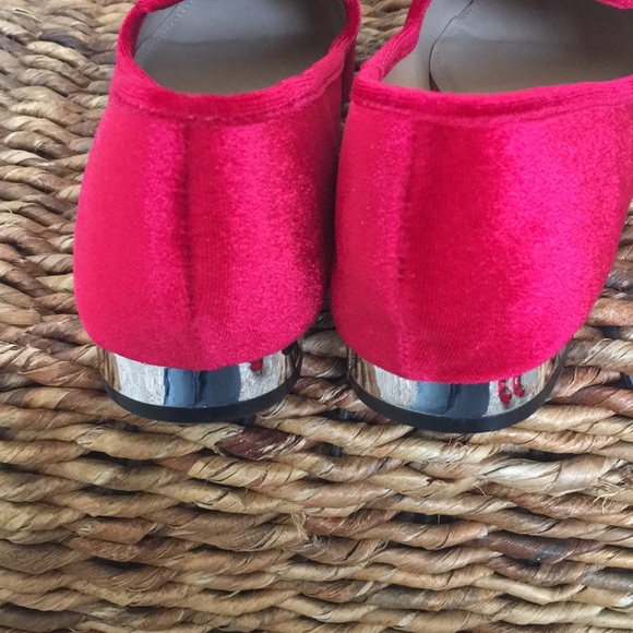LAST PAIR!  Size 7 red velvety rhinestone  flats - Picture 5 of 7